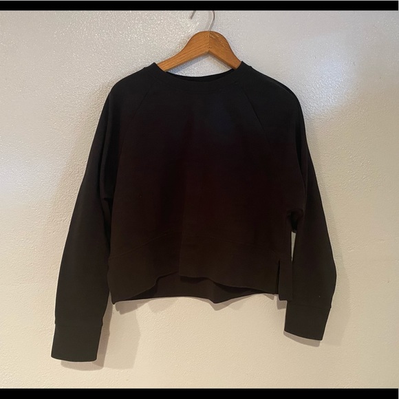 Nike Sweaters - Nike Cropped Crew